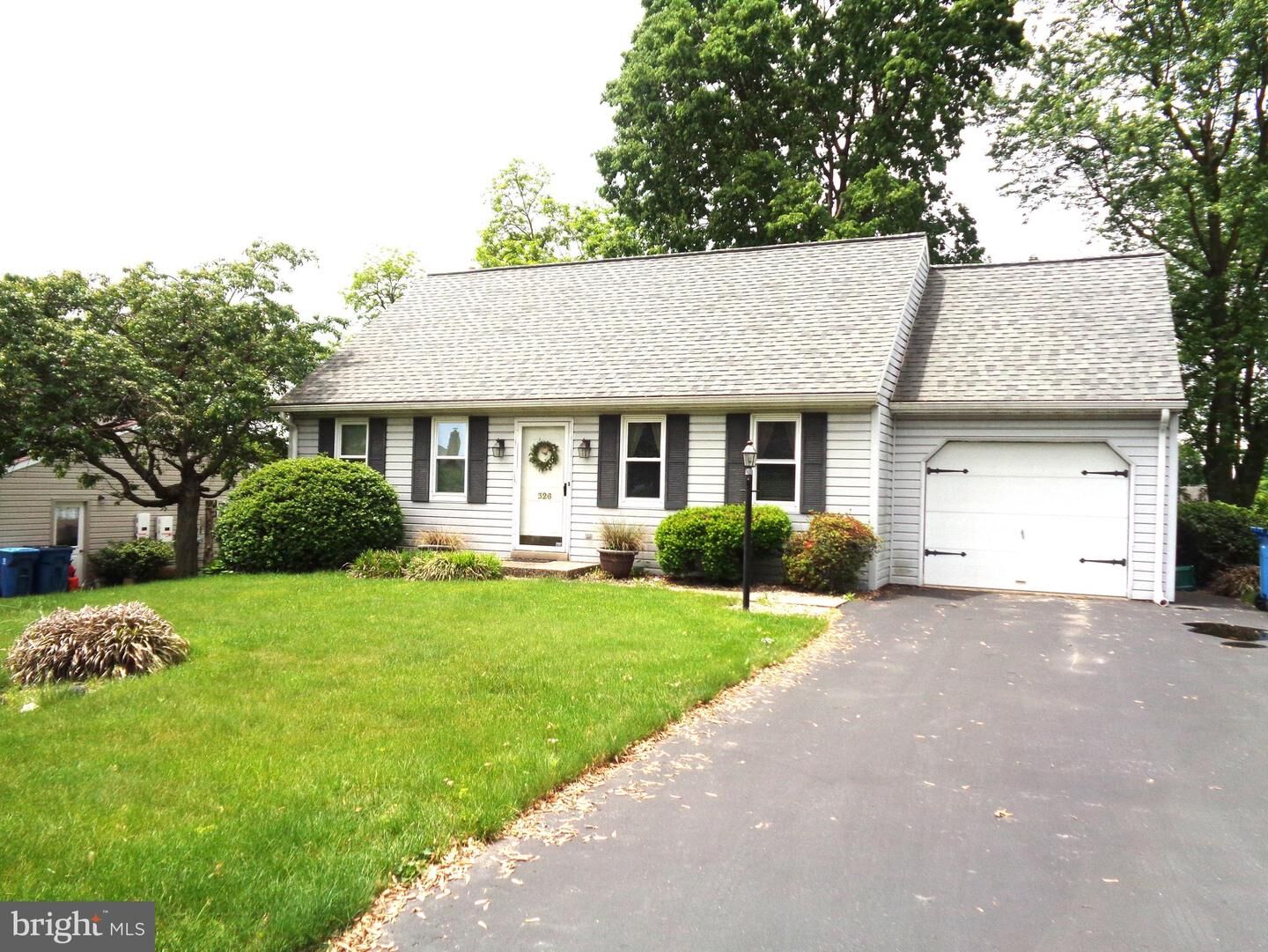 Property Photo:  326 Barberry Drive  PA 17601 