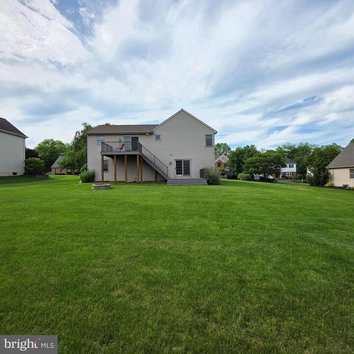 Property Photo:  65 Brookfield Drive  PA 17022 