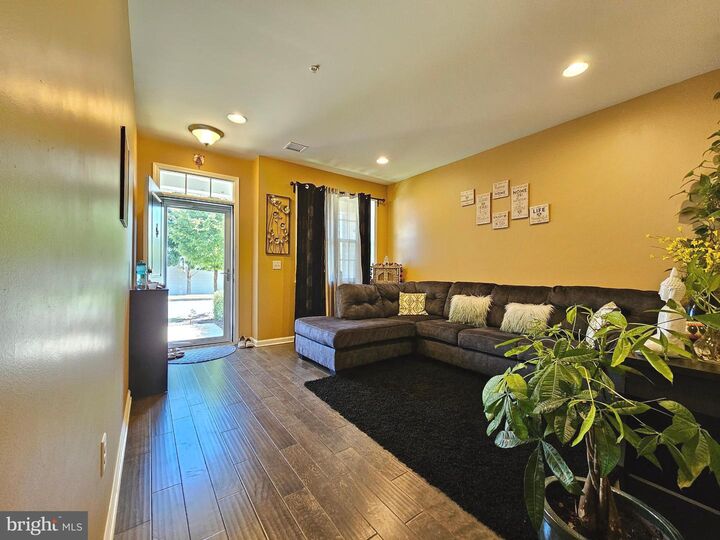 Property Photo:  3 Cannon Drive  NJ 08534 