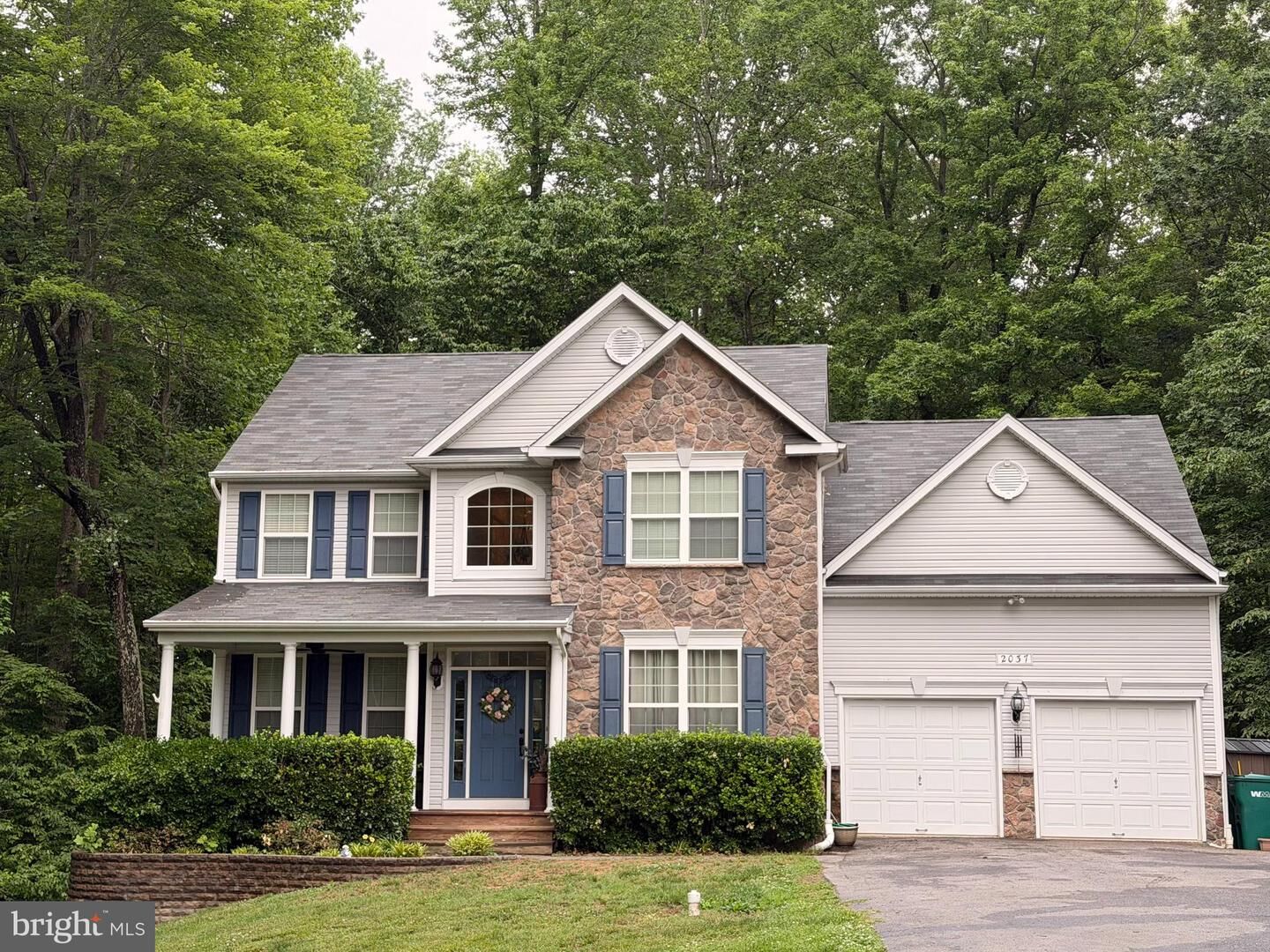 Property Photo: 2037 Baythorne Road MD 20678