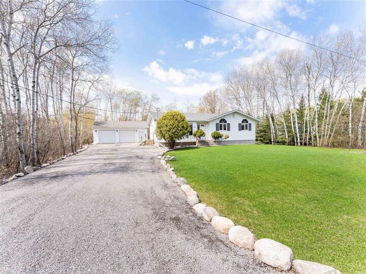 Property Photo: 74 George Street MB R0E 0R0
