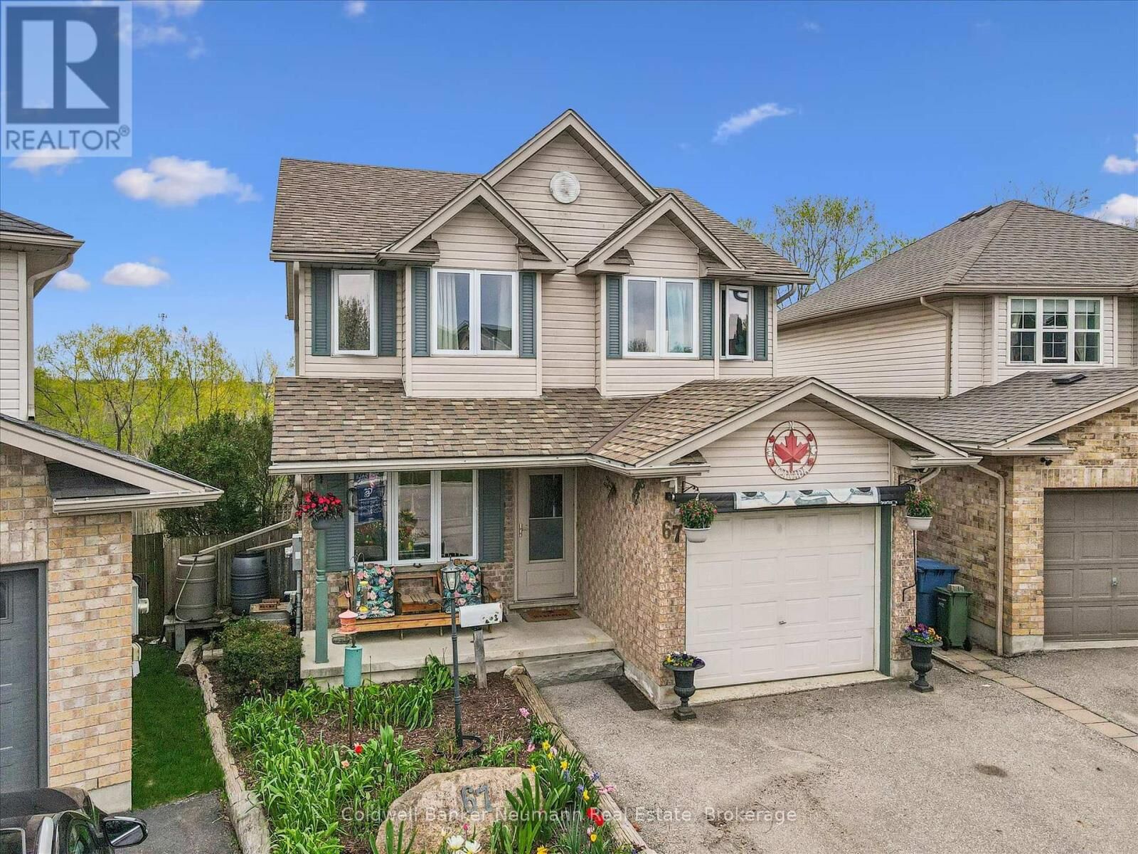Property Photo:  67 Cedarvale Avenue  ON N1E 6Y3 