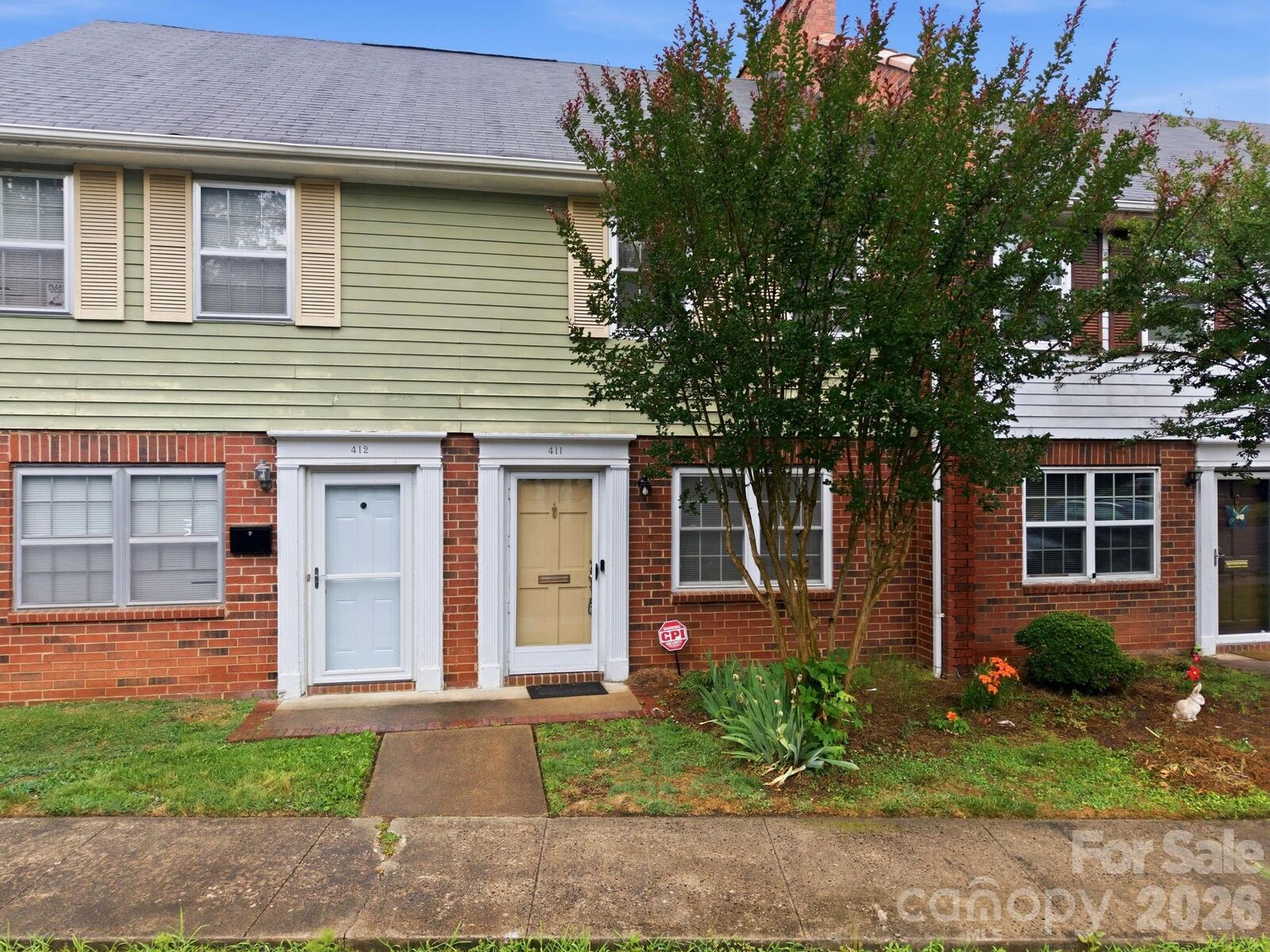 Property Photo: 1300 Larchmont Place 411 NC 28144
