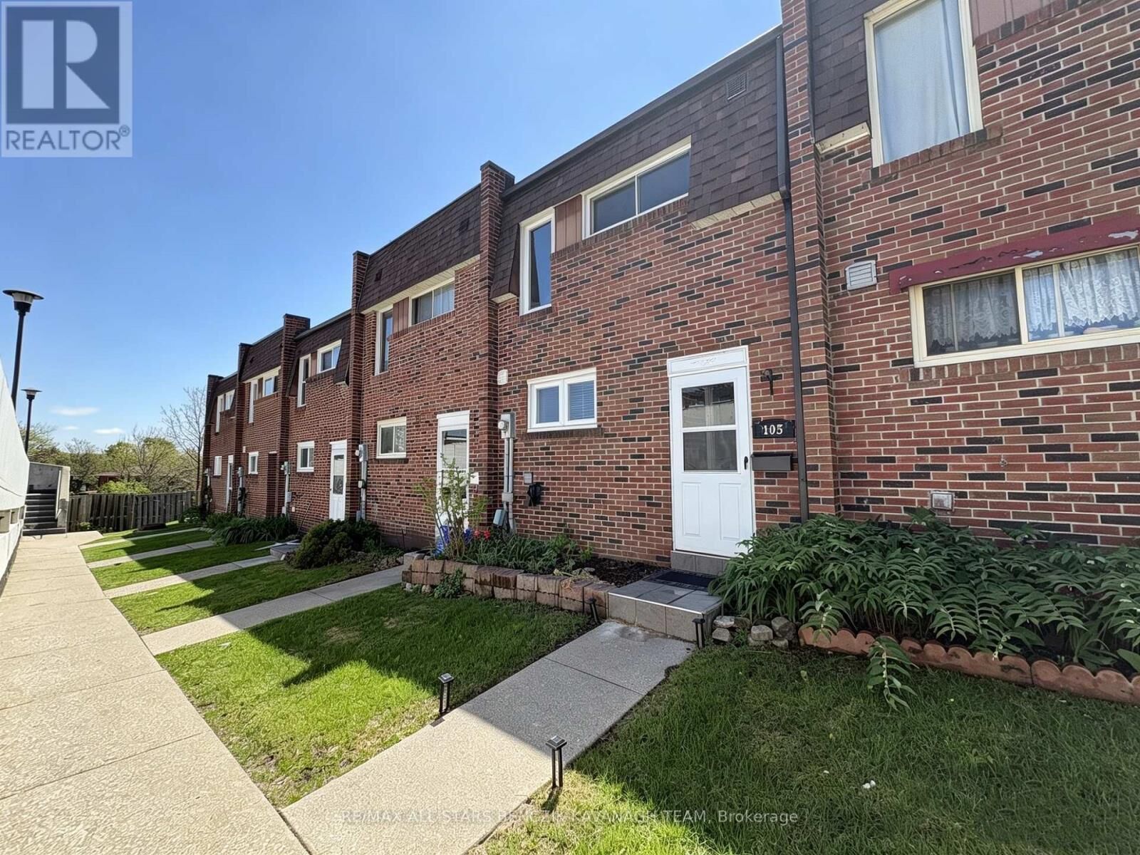 Property Photo: 105 Wales Avenue ON L3P 3K3