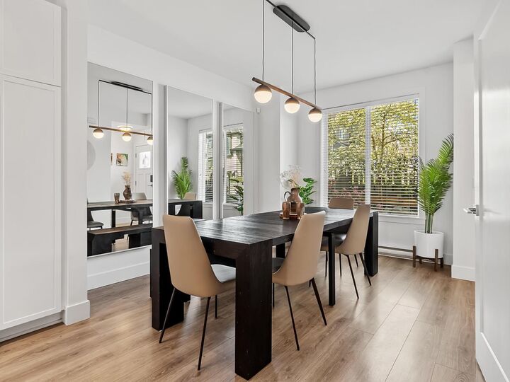 Property Photo: 9688 162A Street 6 BC V4N 6V3
