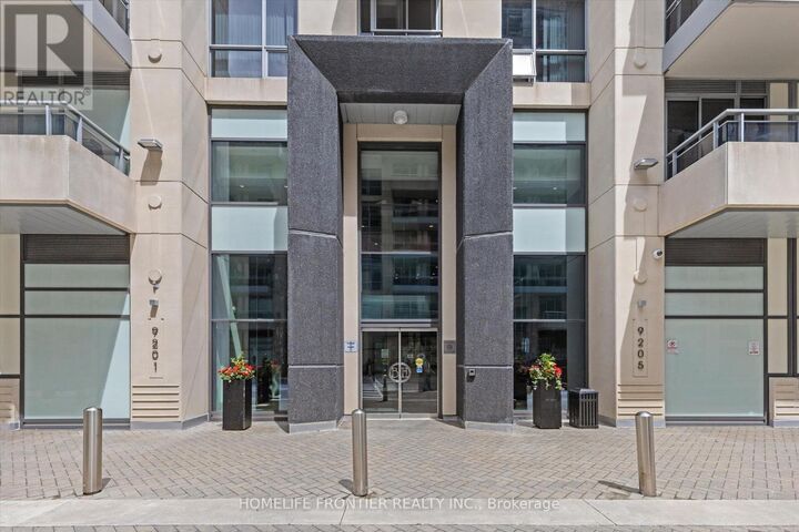 Property Photo:  9205 Yonge Street Ne1015  ON L4C 6Z2 
