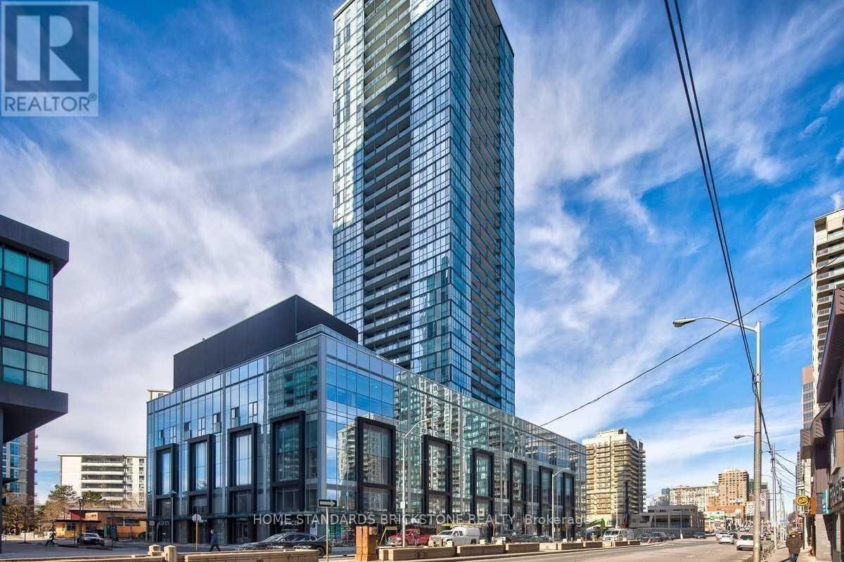 Property Photo: 5180 Yonge Street 607 ON M2N 0K5
