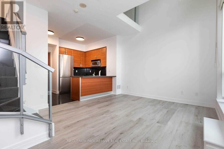 Property Photo:  1 Avondale Avenue 506  ON M2N 7J1 