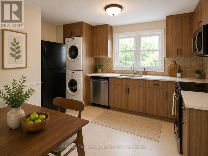 Property Photo: 25 Endfield Avenue 1 ON L8T 2L3