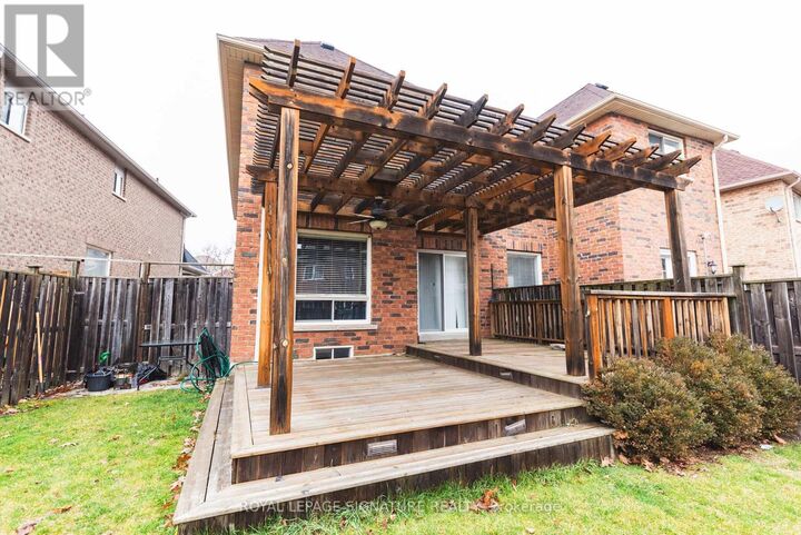 Property Photo:  3082 Cabano Crescent  ON L5M 0C6 