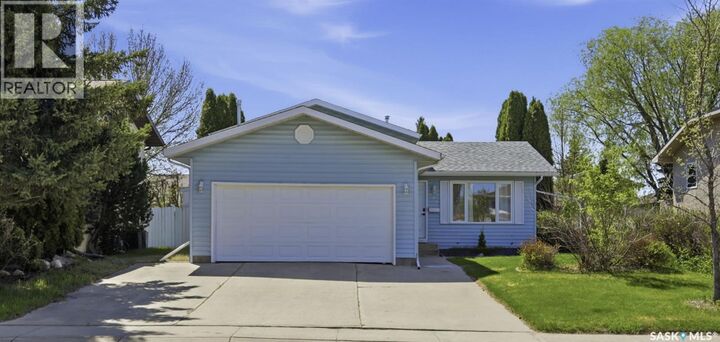 Property Photo:  230 Konihowski Road  SK S7S 1A7 