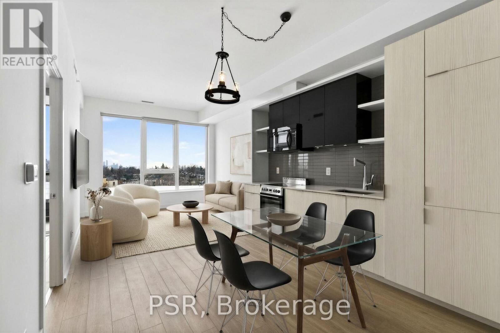 Property Photo:  6 Parkwood Avenue 509  ON M4V 0A3 