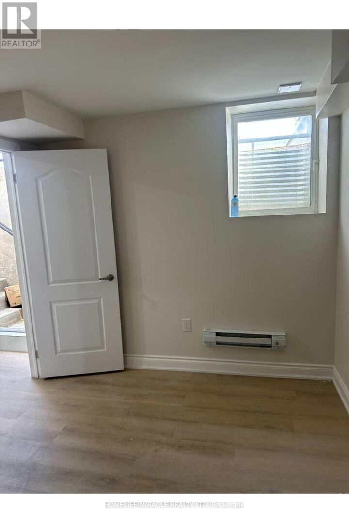 Property Photo:  170 Gillespie Drive Lower  ON N3T 0Y4 