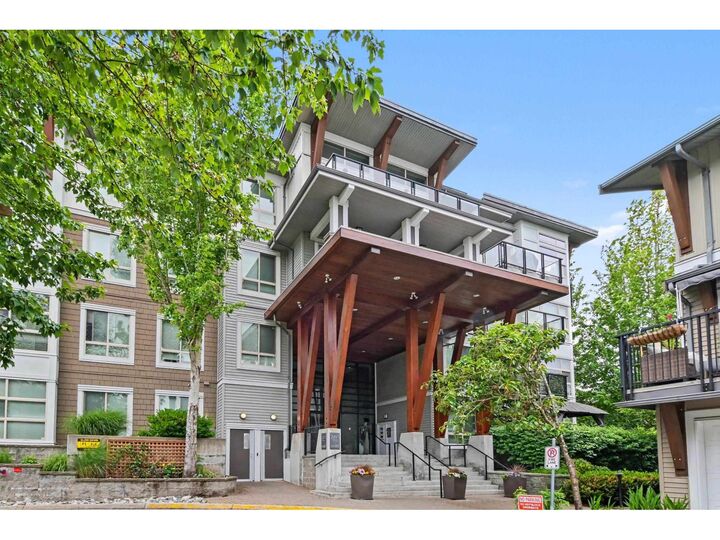 6688 120 Street 401 — photo 1