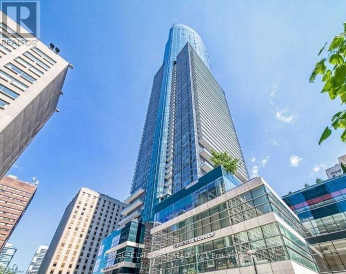 Property Photo:  386 Yonge Street 2016  ON M5B 0A5 