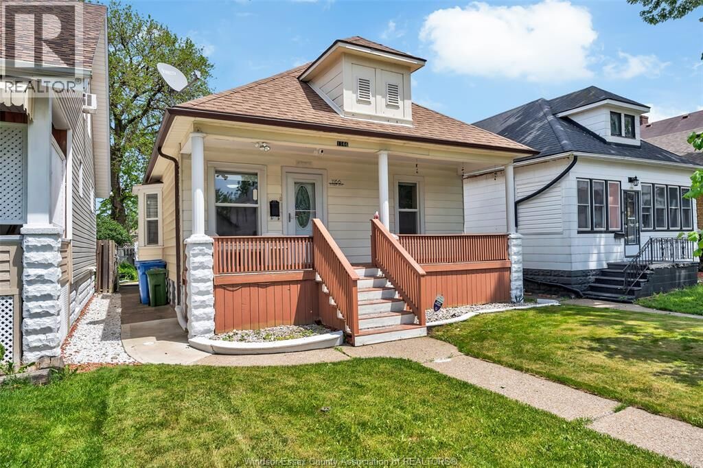 Property Photo:  1166 Pierre Avenue Upper  ON N9A 1L4 