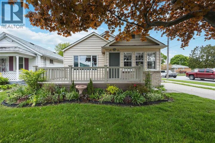 666 Devine Street — photo 1