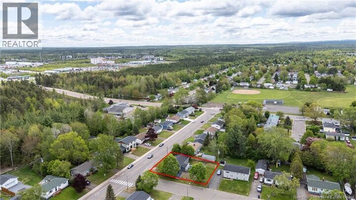 Property Photo:  295 Buckingham Avenue  NB E1B 2P4 