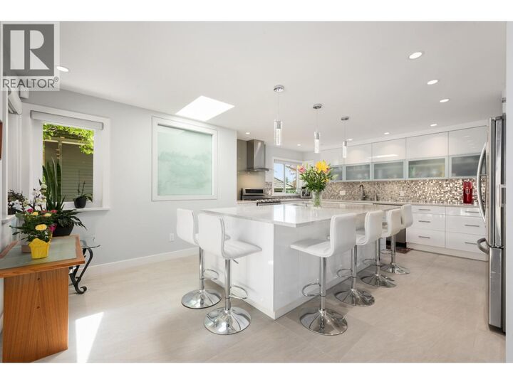 Property Photo: 772 Regal Crescent BC V7K 2X8