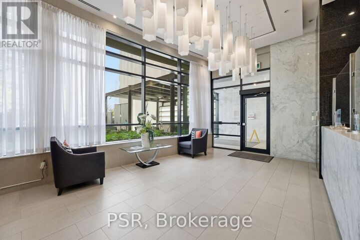 Property Photo:  5740 Yonge Street 210  ON M2N 5S3 