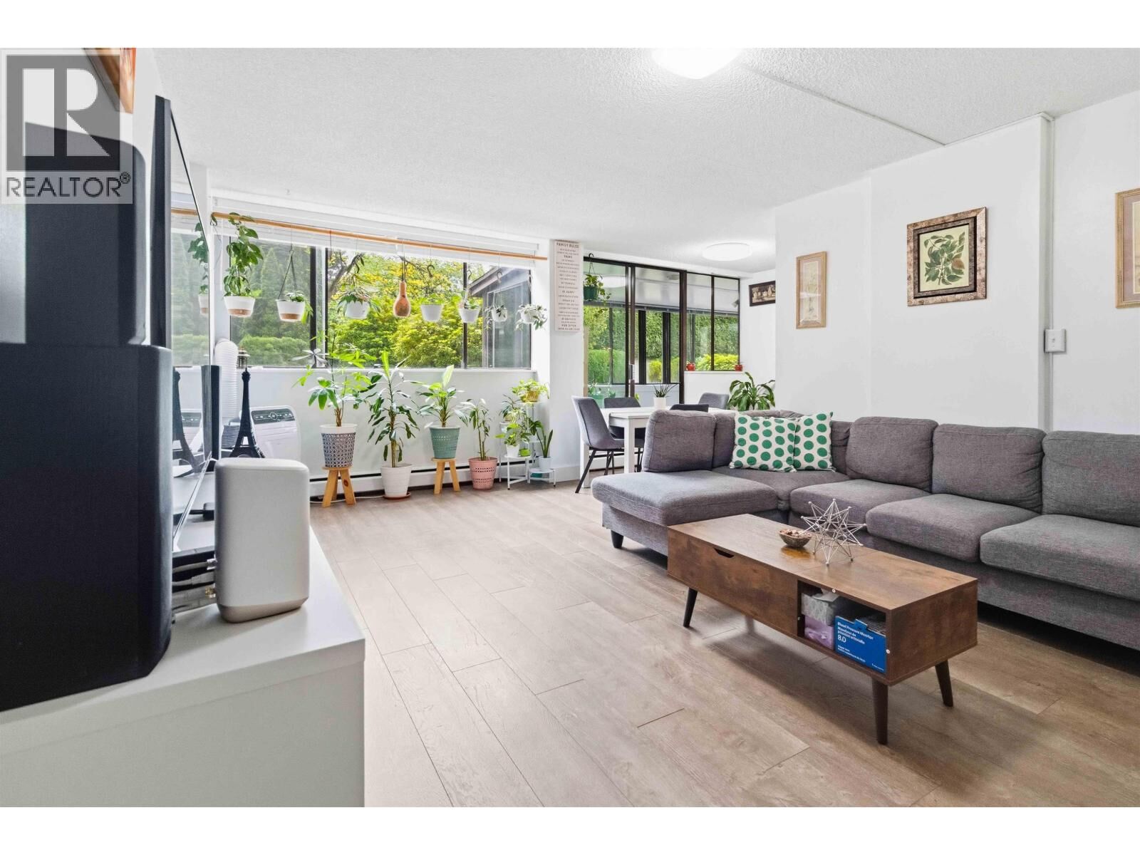 Property Photo:  620 Seventh Avenue 106  BC V3M 5T6 