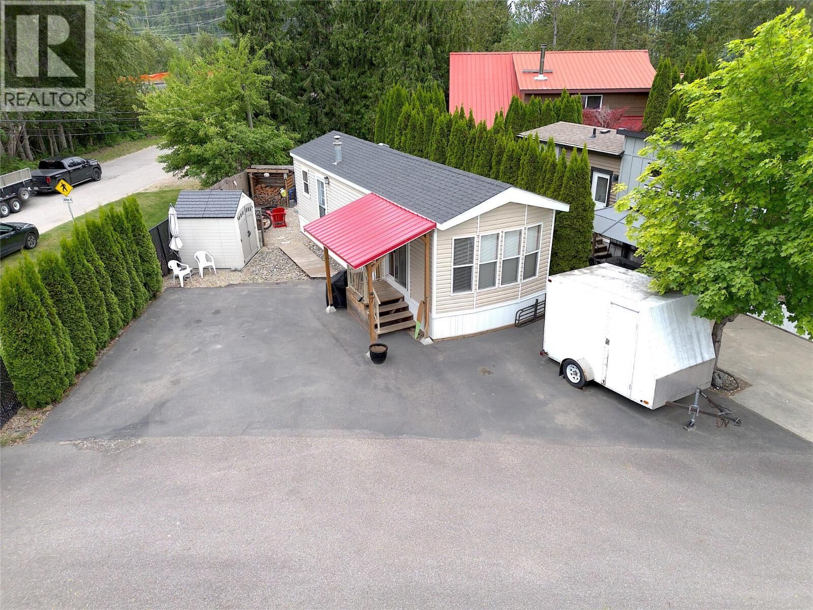Property Photo:  1383 Silver Sands Road 7  BC V0E 2V4 