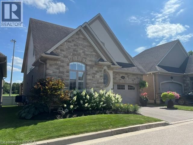 Photo de la propriété:  68 Fairview Drive 9  ON N3R 2W9 
