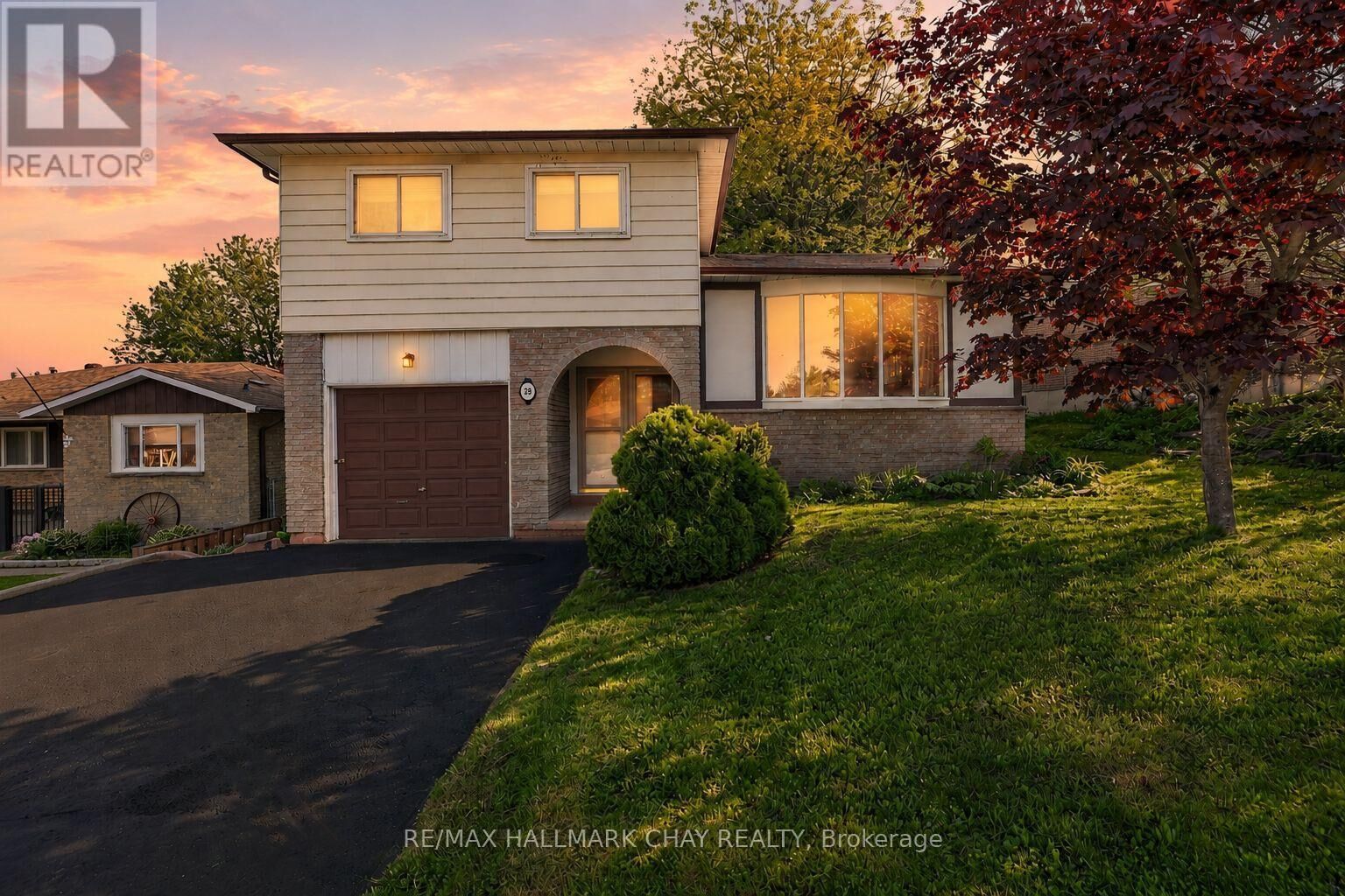 Property Photo: 28 Britannia Avenue ON L3Z 1A1
