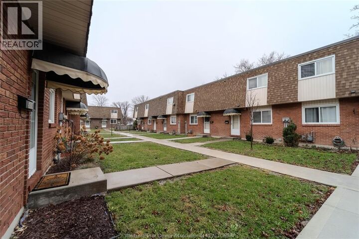 Property Photo:  5414 Lassaline Avenue  ON N8T 1A8 
