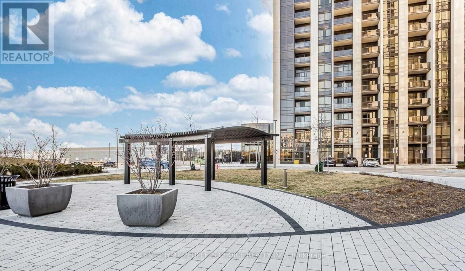 Property Photo: 9075 Jane Street Ph03 ON L4K 0L7