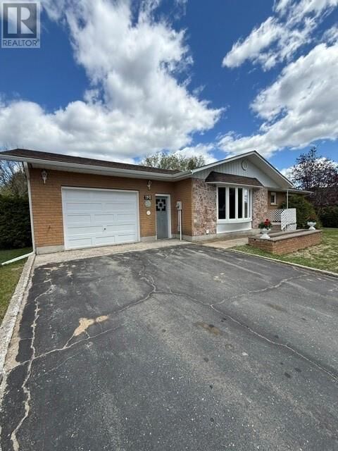 Property Photo:  190 Government Road West  ON P0P 1P0 