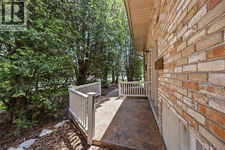 Property Photo: 1561 Mego Court ON N7S 4A9