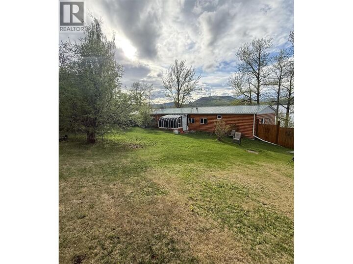 6978 Moberly Lake Road South — photo 1