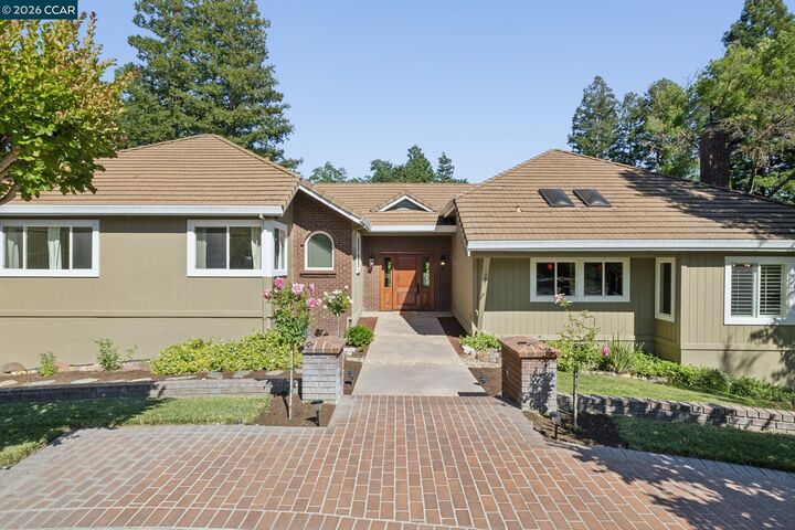 Property Photo:  187 Stone Valley Way  CA 94507 