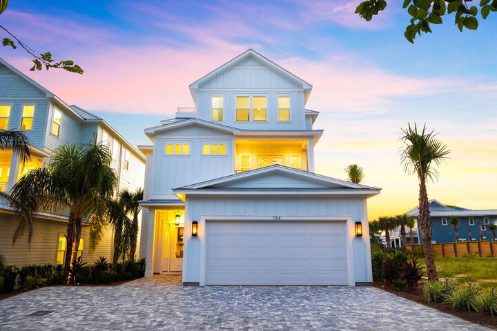 Property Photo:  134 Sandtrap Road  FL 32550 