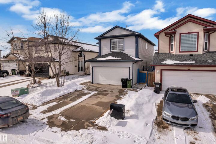 Property Photo: 3774 20 Street NW AB T6T 1S4