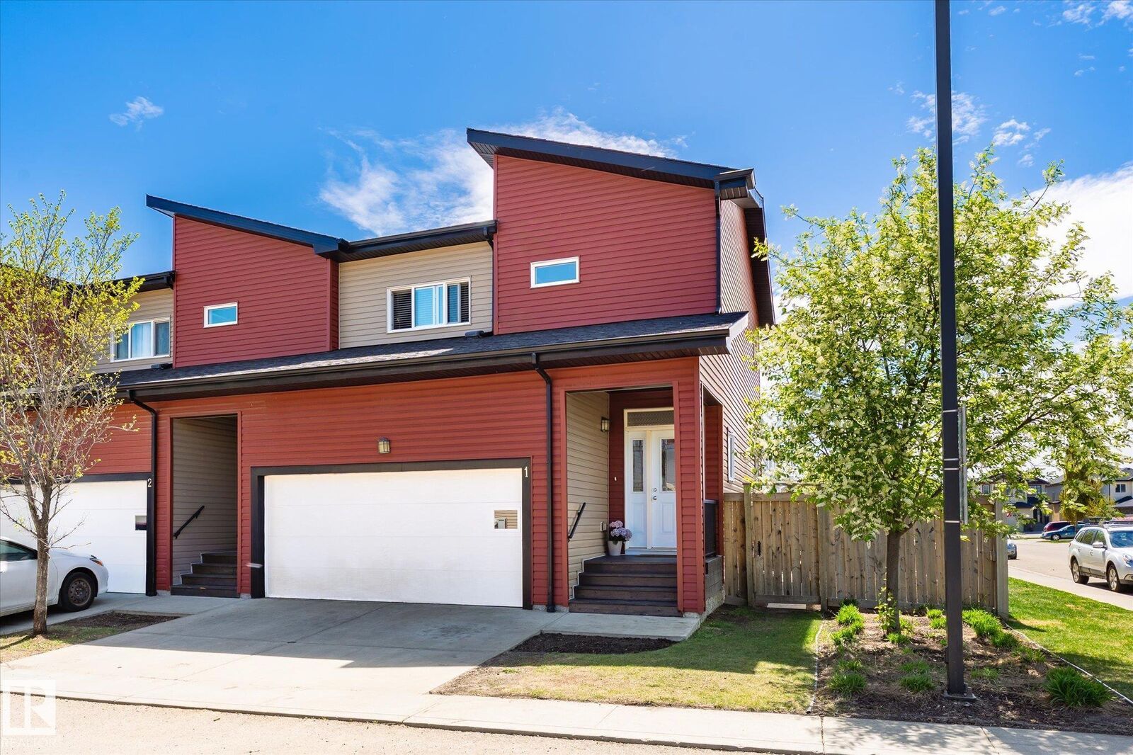 Property Photo:  16537 130A Street NW 1  AB T6V 0M6 