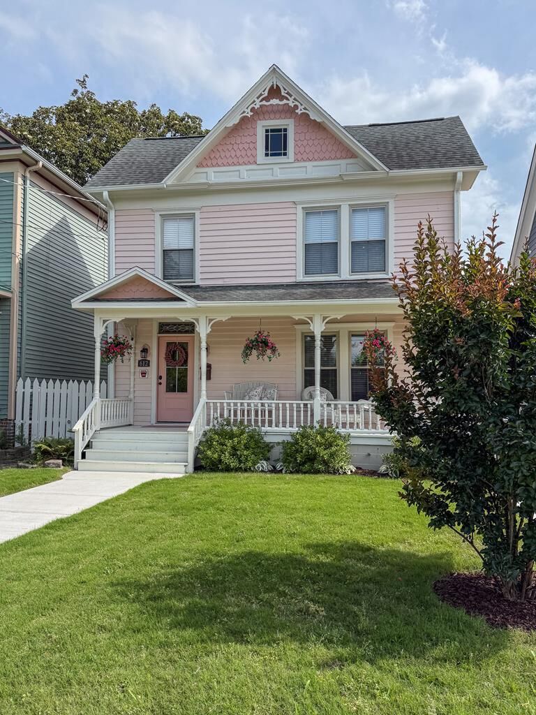 Property Photo:  612 Tazewell Ave  VA 23310 