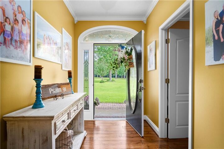 Property Photo:  1039 Moss Drive  LA 71342 