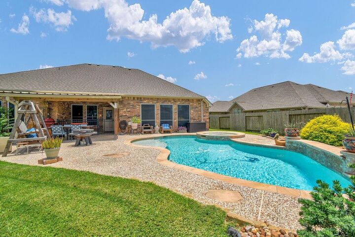 Property Photo:  1283 Laurel Lane  TX 77515 