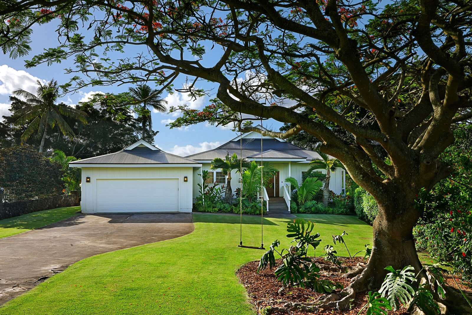 Property Photo: 3022 Lauae Pl HI 96756