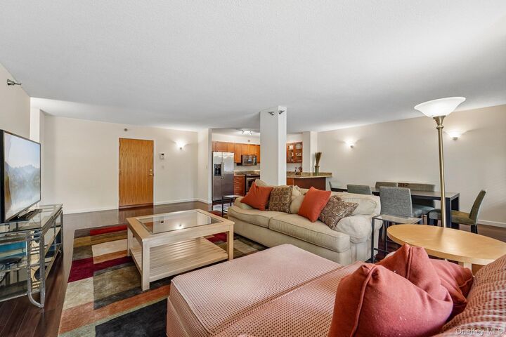 Property Photo:  302 Church Street 1C  NY 10603 