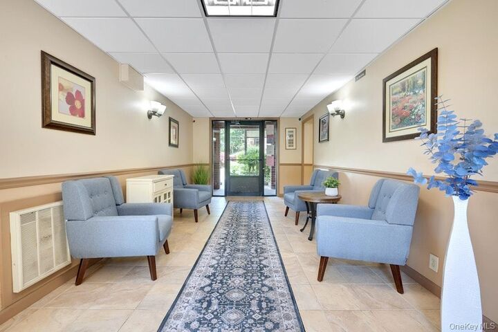 Property Photo:  117 De Haven Drive 153  NY 10703 