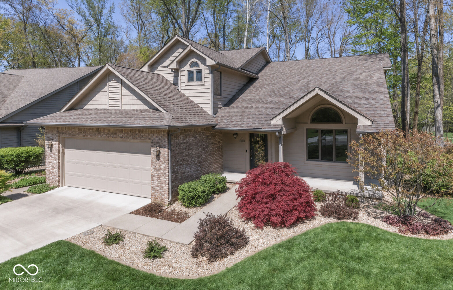 Property Photo: 1122 Bitterwood Court IN 47201