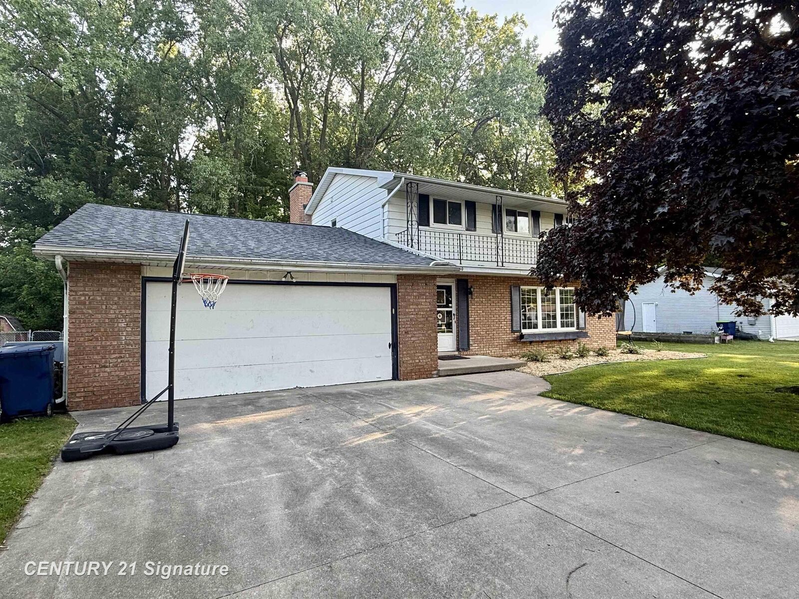 Property Photo:  7860 Luann Street  MI 48609 