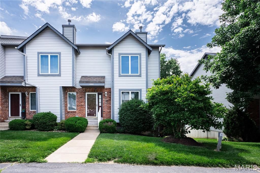 Property Photo:  4207 Sherman Park Drive 14G  MO 63303 