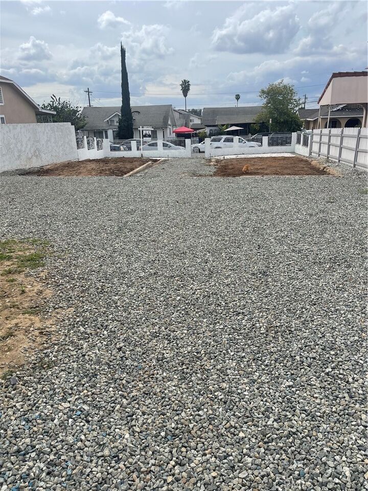 Property Photo:  3441 Siskiyou Street  CA 90023 