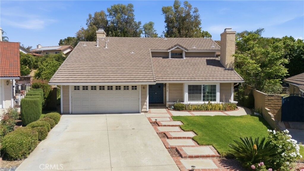 Property Photo:  6 Blacksmith Circle  CA 91766 