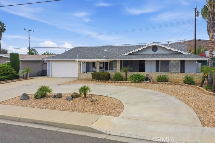 Property Photo: 28573 Murrieta Road CA 92586