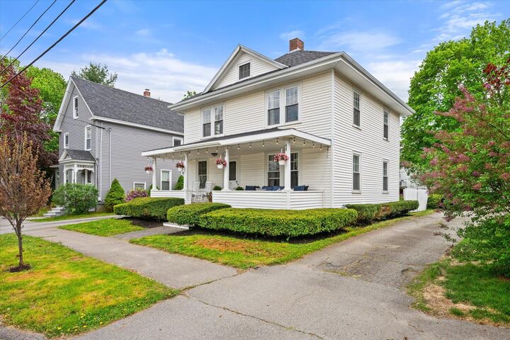 Property Photo:  5 Boutelle Road  ME 04401 